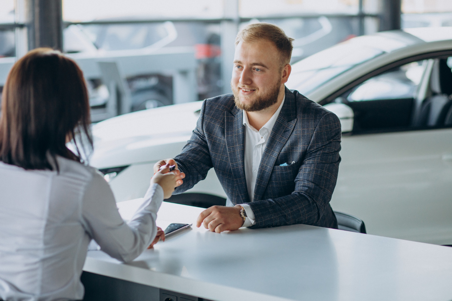 How to Choose Between Multiple Offers for Your Car