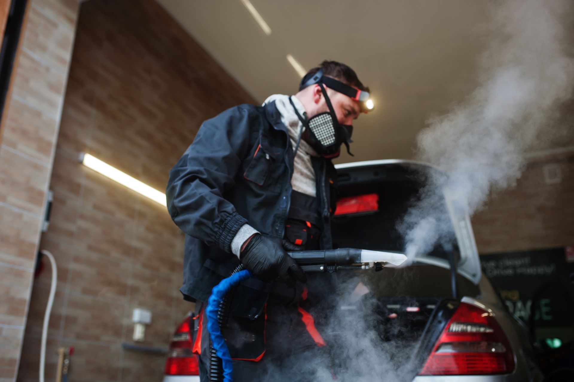 Why Dry Ice Blasting is Ideal for Classic Car Maintenance